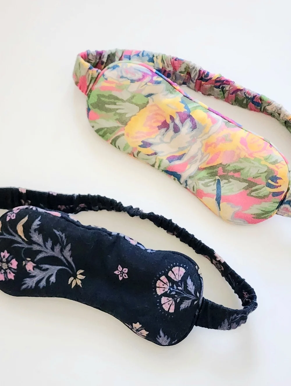 SET OF 2 Spell Renew Eye Masks